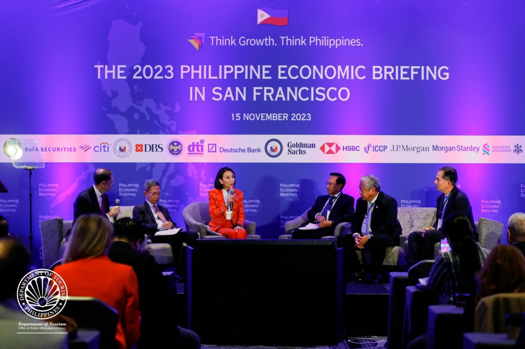 Philippine tourism earnings surge to 404B in first 10 months of 2023 – DOT chief