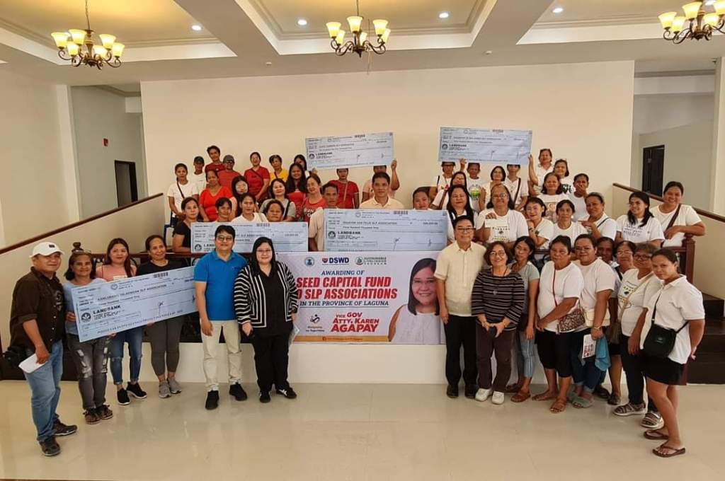 Vice Governor Karen Agapay Leads Distribution of Seed Capital Fund to SLP Associations, Empowering Local&nbsp;Communities