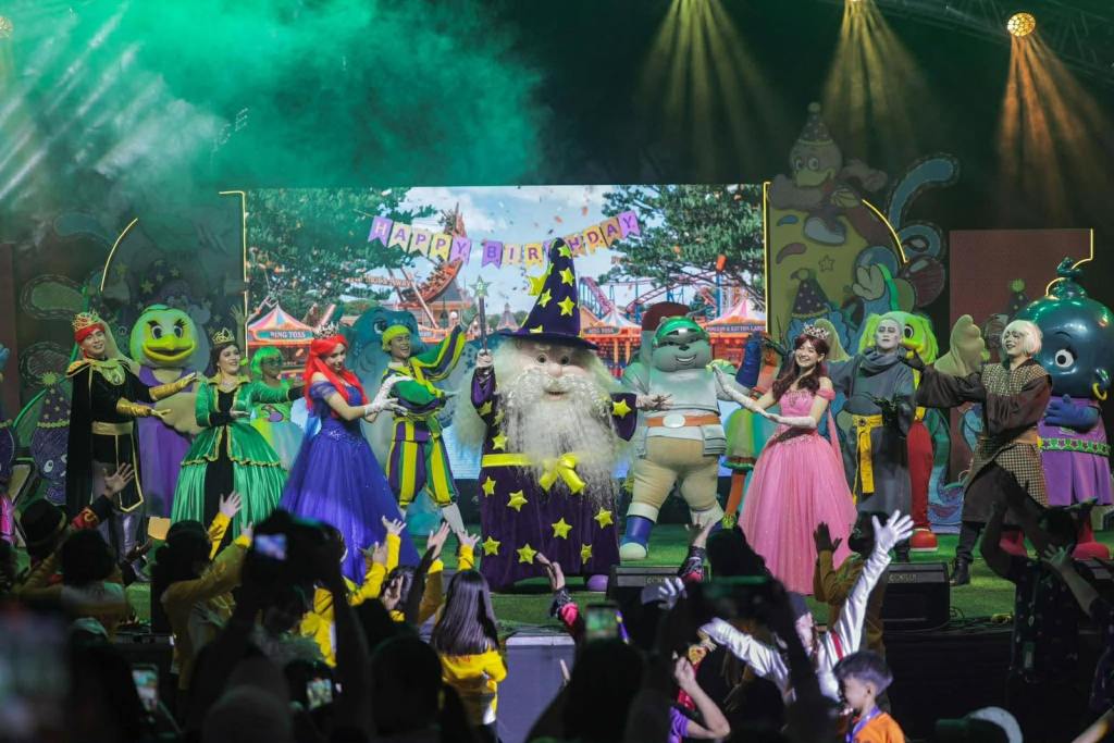Enchanted Kingdom gifts Filipinos with magic, fun, and hope at Eldar’s Birthday&nbsp;Bash